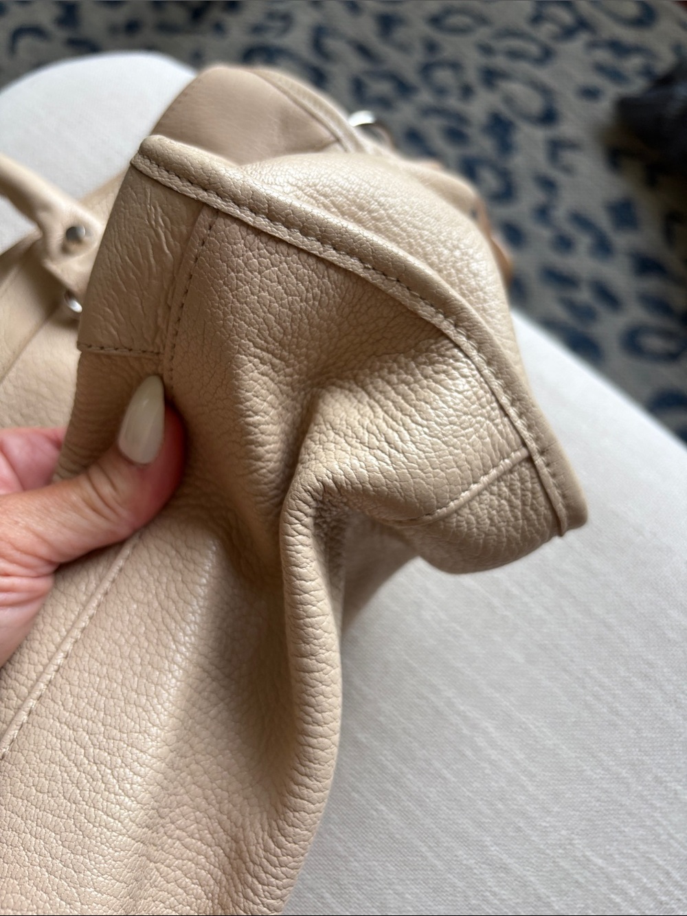 Balenciaga Handbag - Neutral Beige - Picture 5 of 10